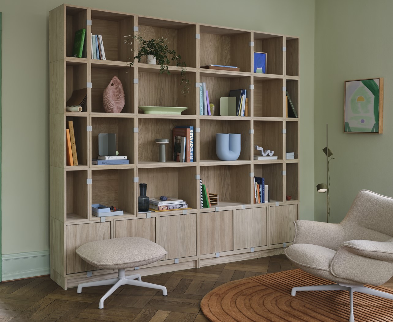stacked-bookcase-1-oak-doze-lounge-chair-low-back-ottoman-swivel-hearth-7-grey-relevo-burnt-orange-post-brown-green-muuto-org_7.jpg